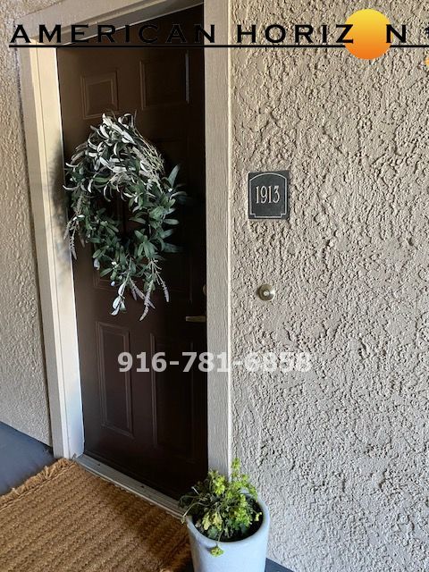 1st Floor Condo Roseville property image