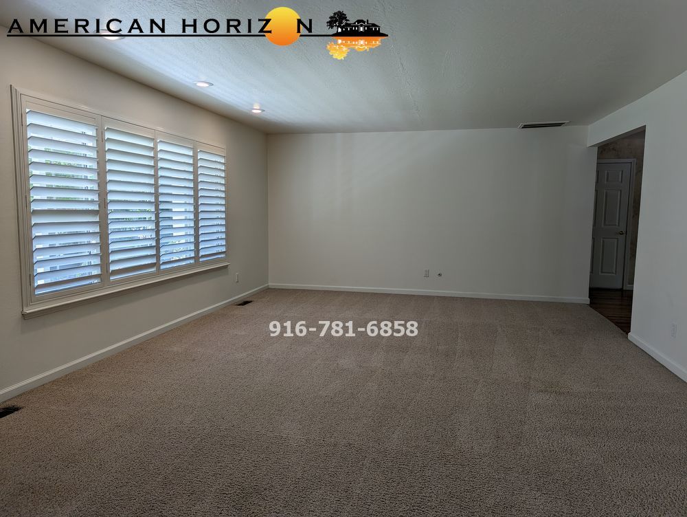 5 Bedroom with POOL property image