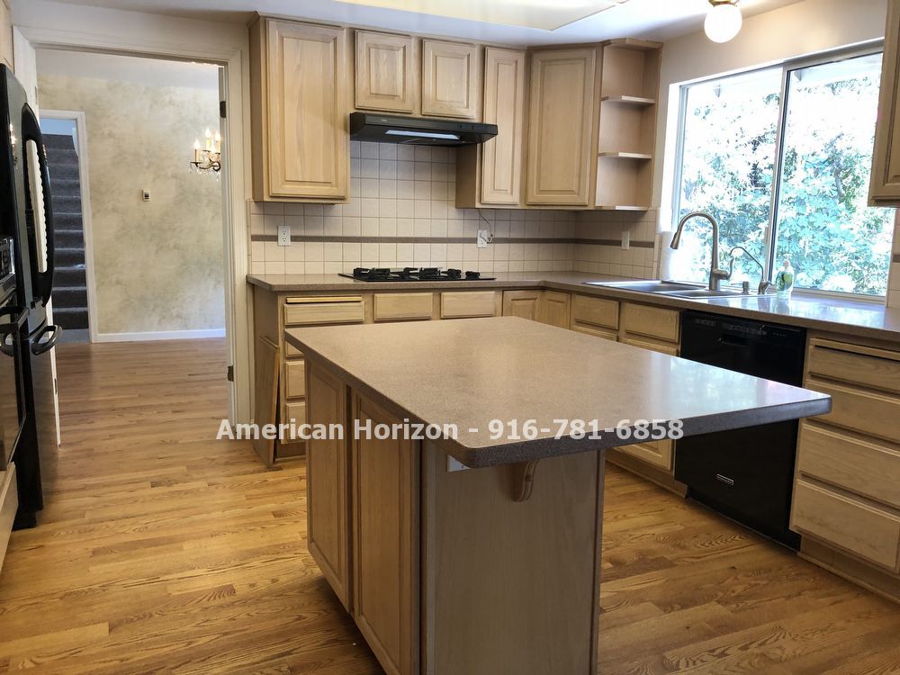 5 Bedroom with POOL property image