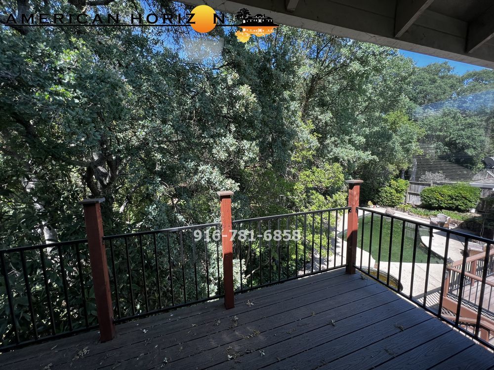 5 Bedroom with POOL property image