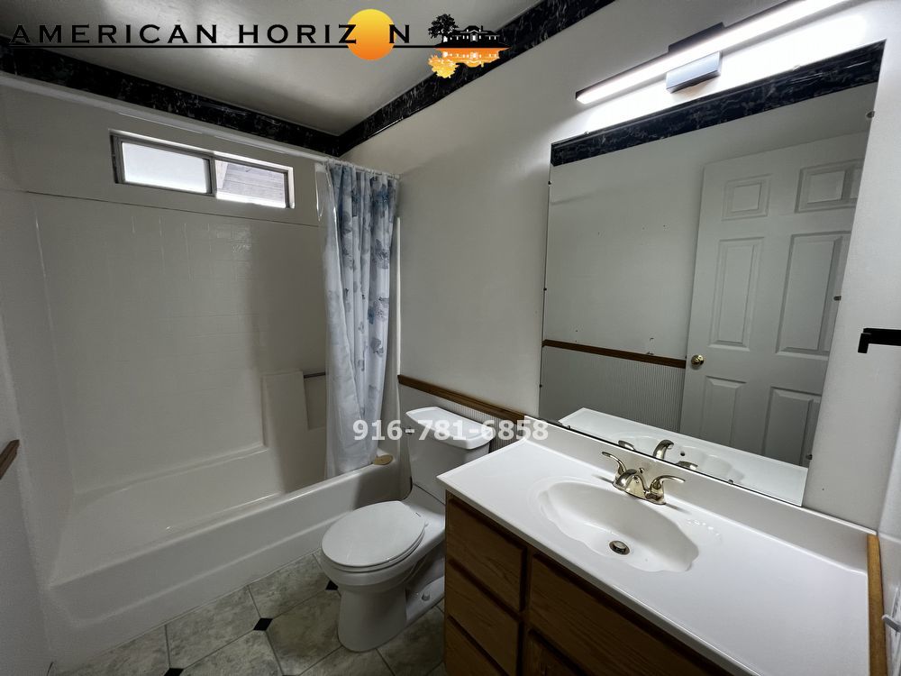 5 Bedroom with POOL property image