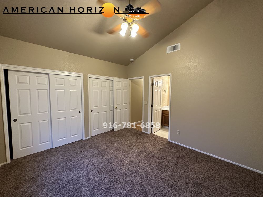 2 Bed 2 Bath w/2 car garage in a Court in Roseville property image