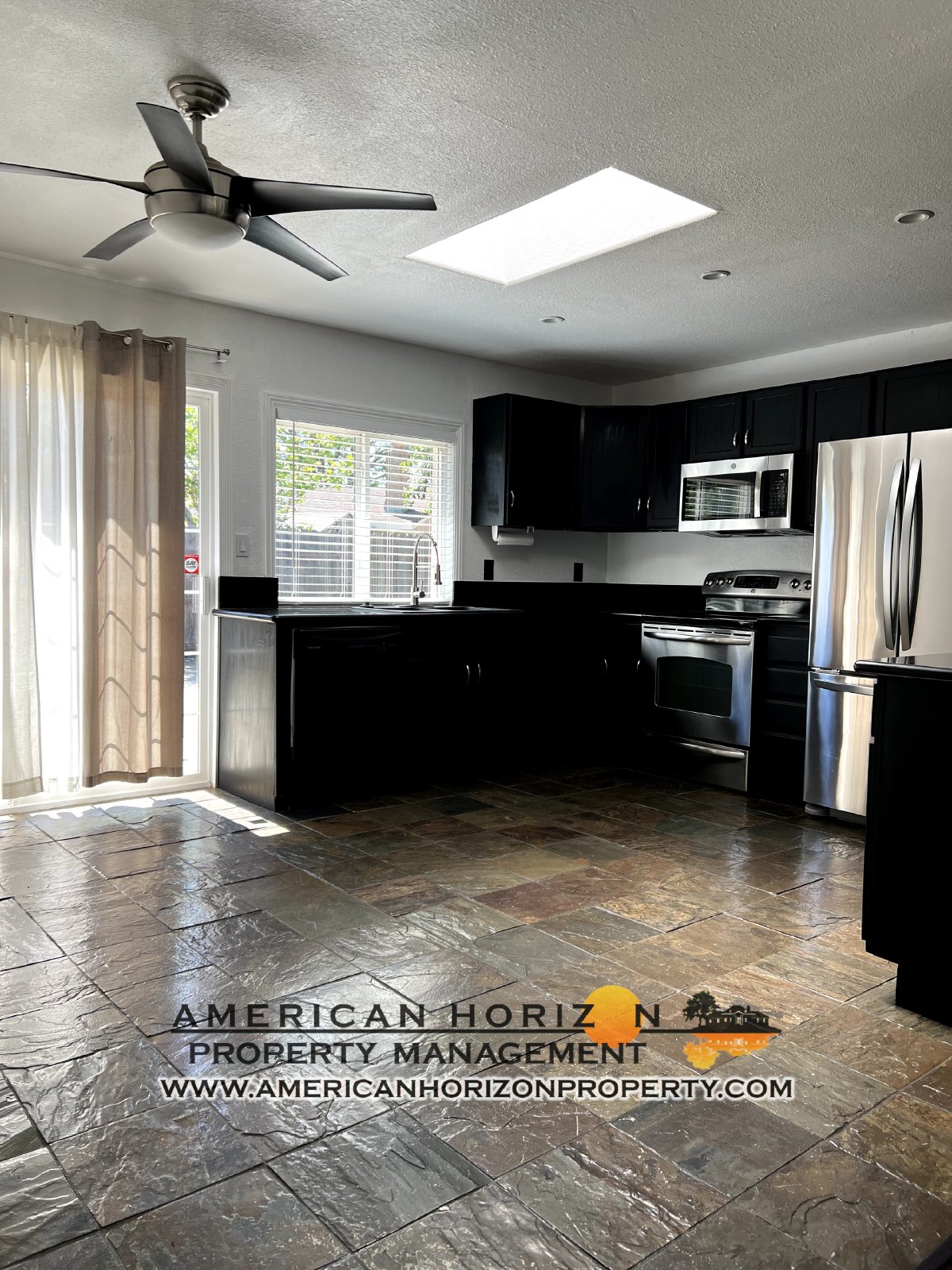 *LEASED* 4 Bedroom on Corner Lot property image