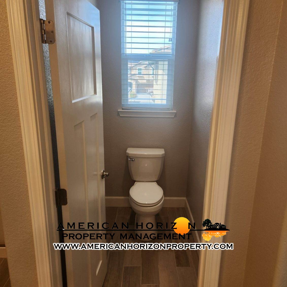 4 Bedroom 3 Bathroom with SOLAR property image