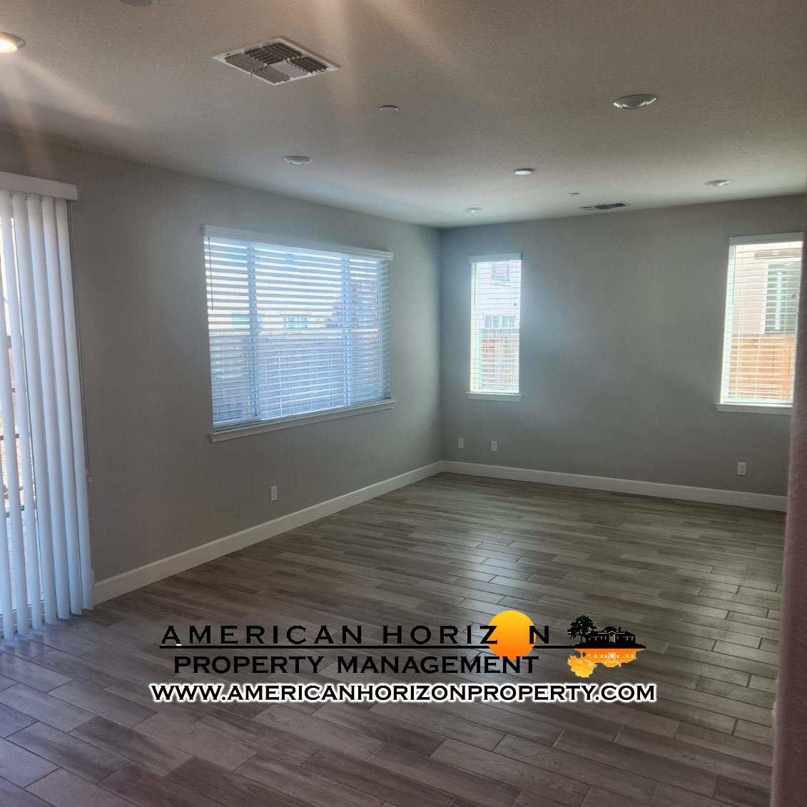 4 Bedroom 3 Bathroom with SOLAR property image