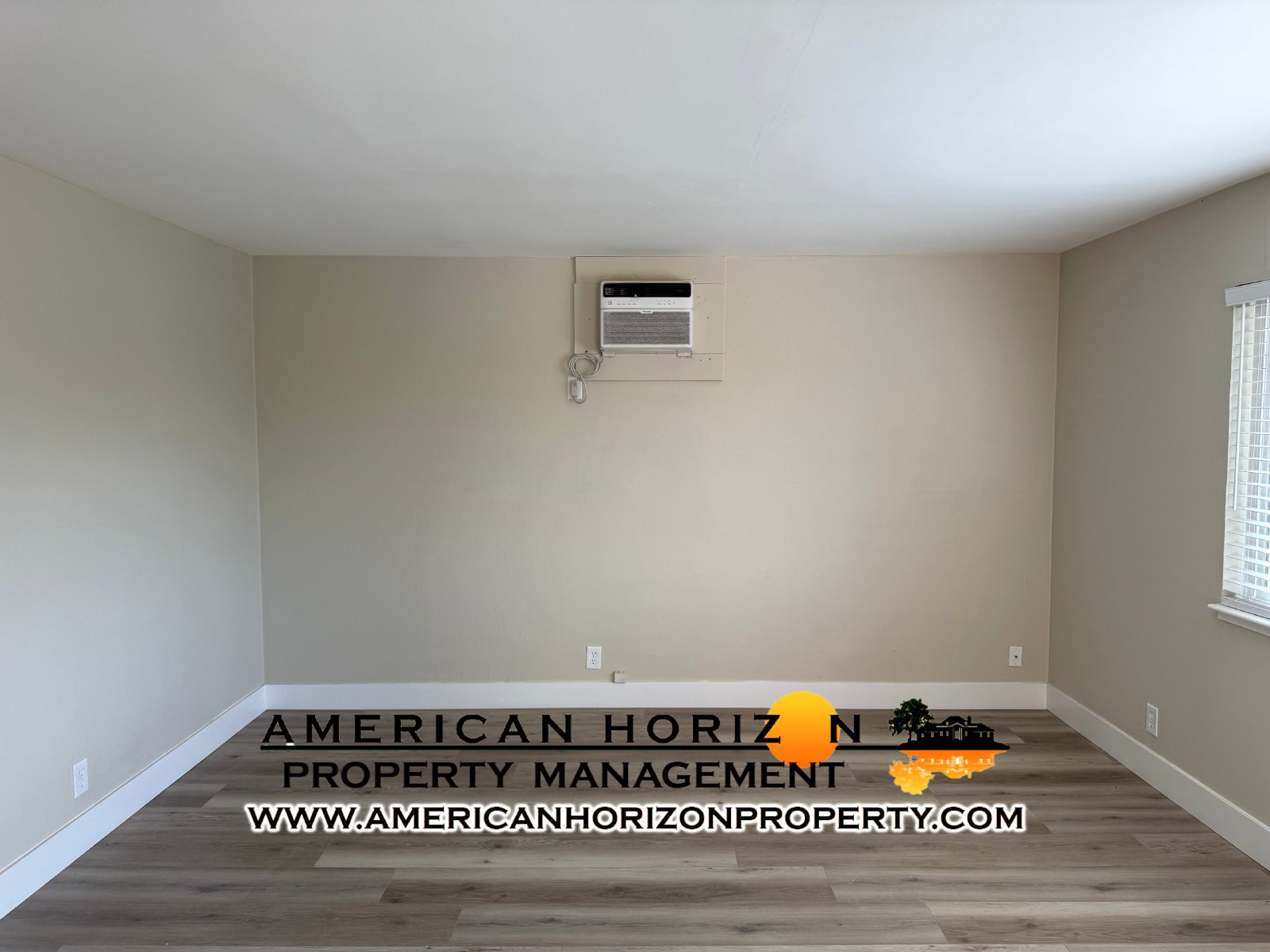 UPSTAIRS Roseville 2 Bedroom Apartment property image