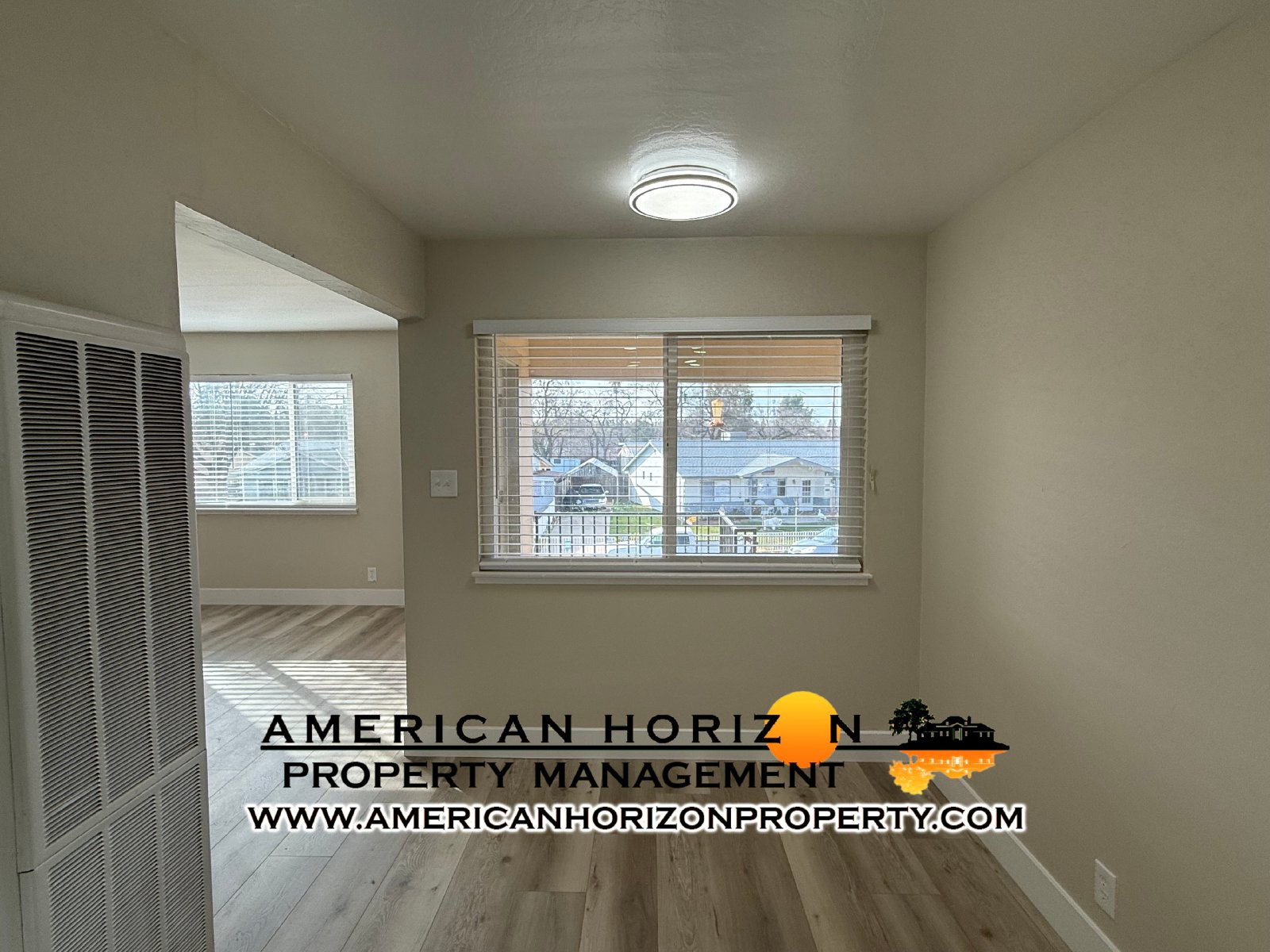 UPSTAIRS Roseville 2 Bedroom Apartment property image