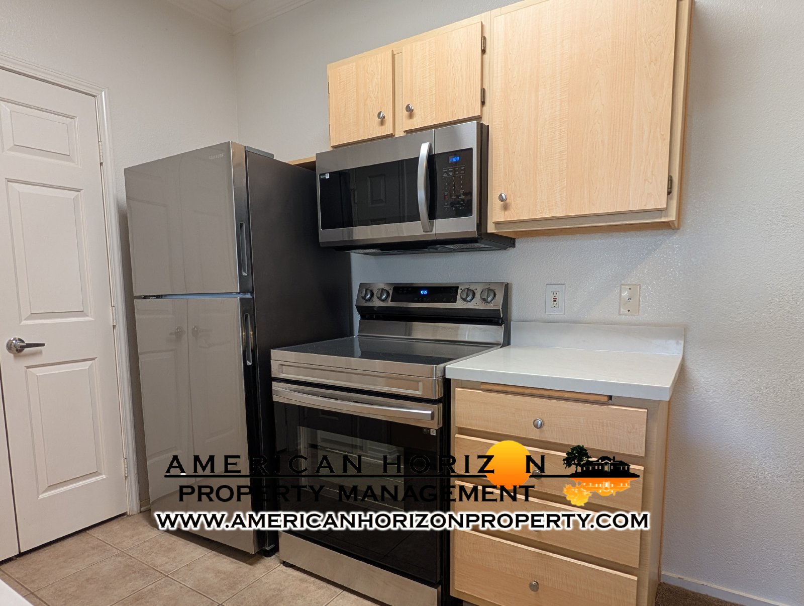 1st Floor Condo Roseville--Updated property image