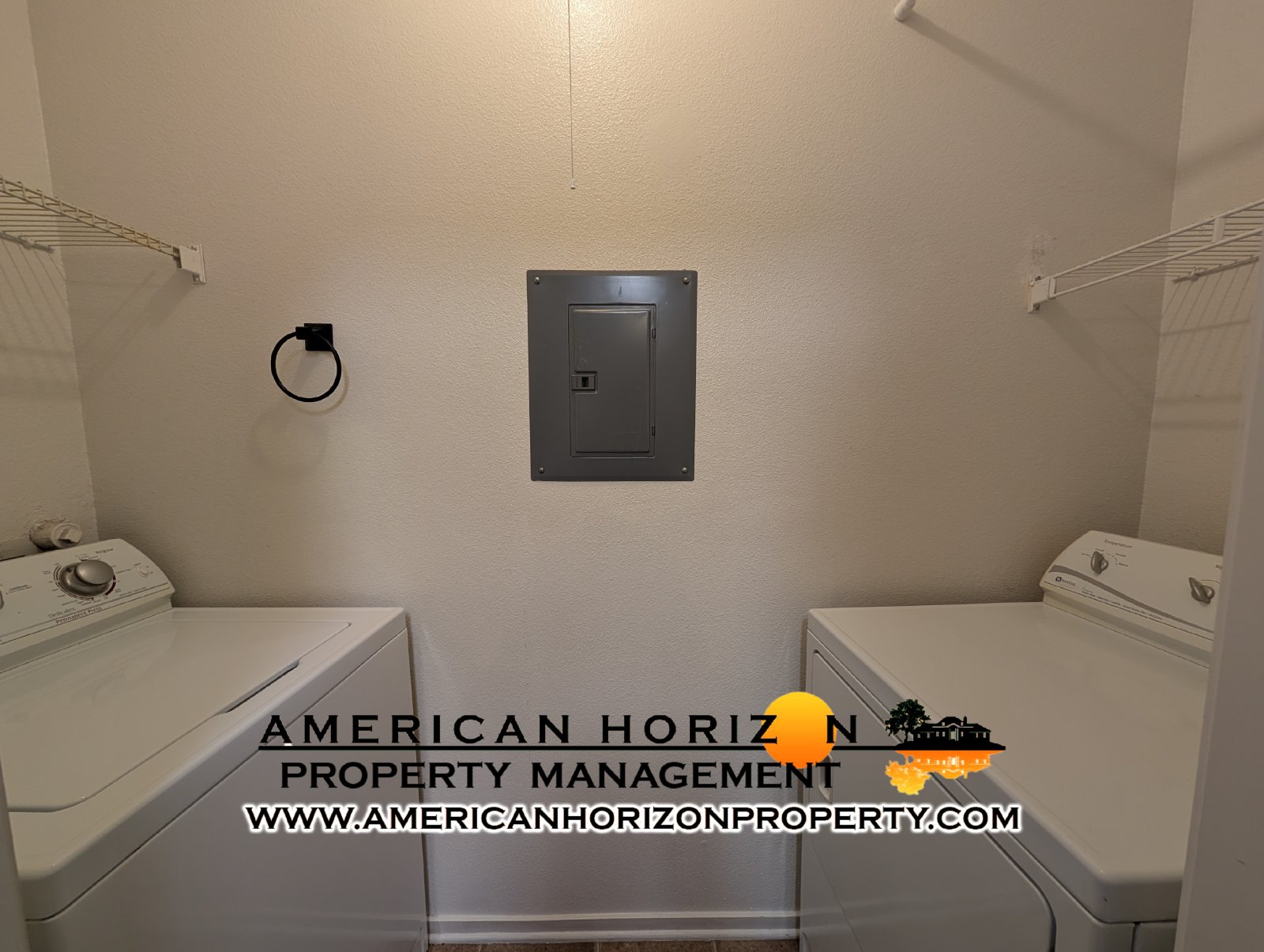 1st Floor Condo Roseville--Updated property image