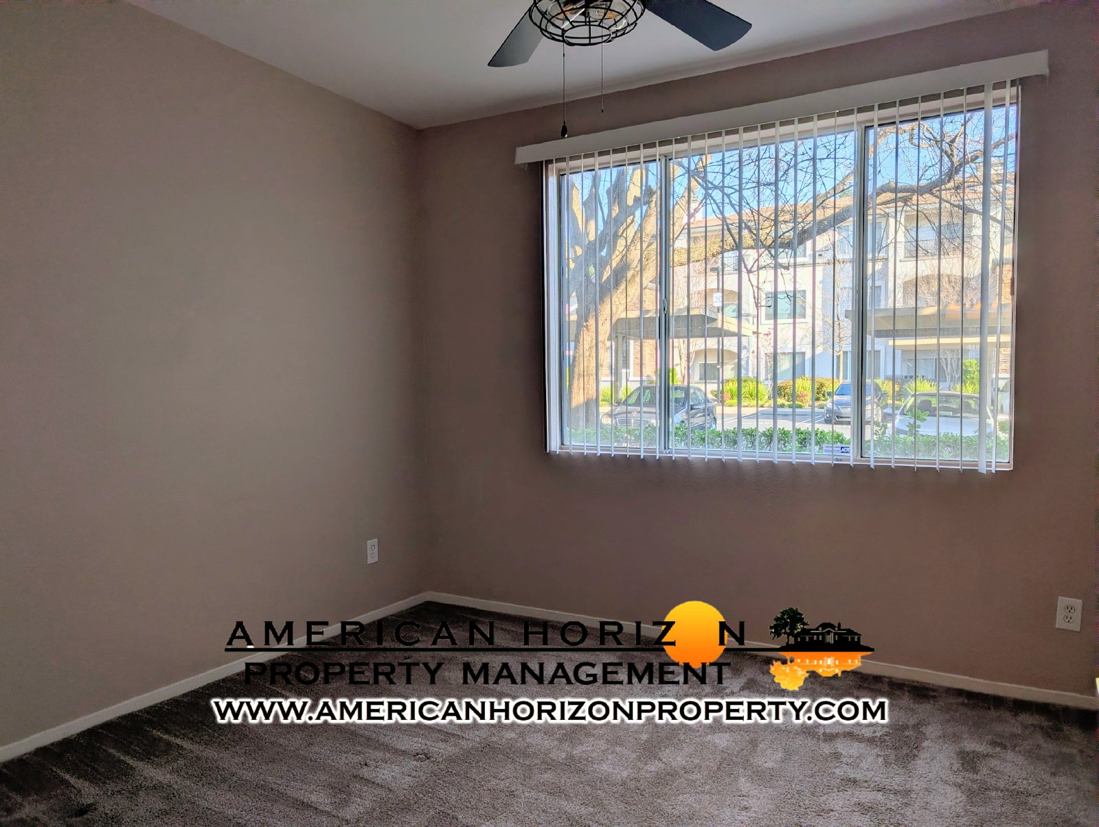 1st Floor Condo Roseville--Updated property image