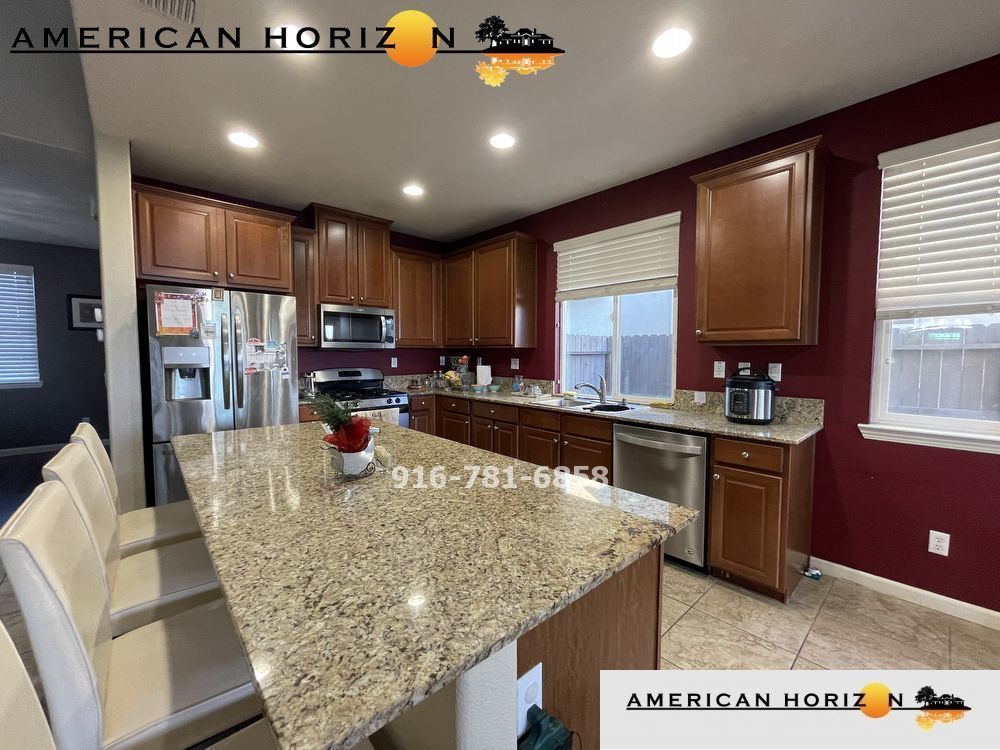 4 bed 3 bath with POOL and Solar in West Roseville property image