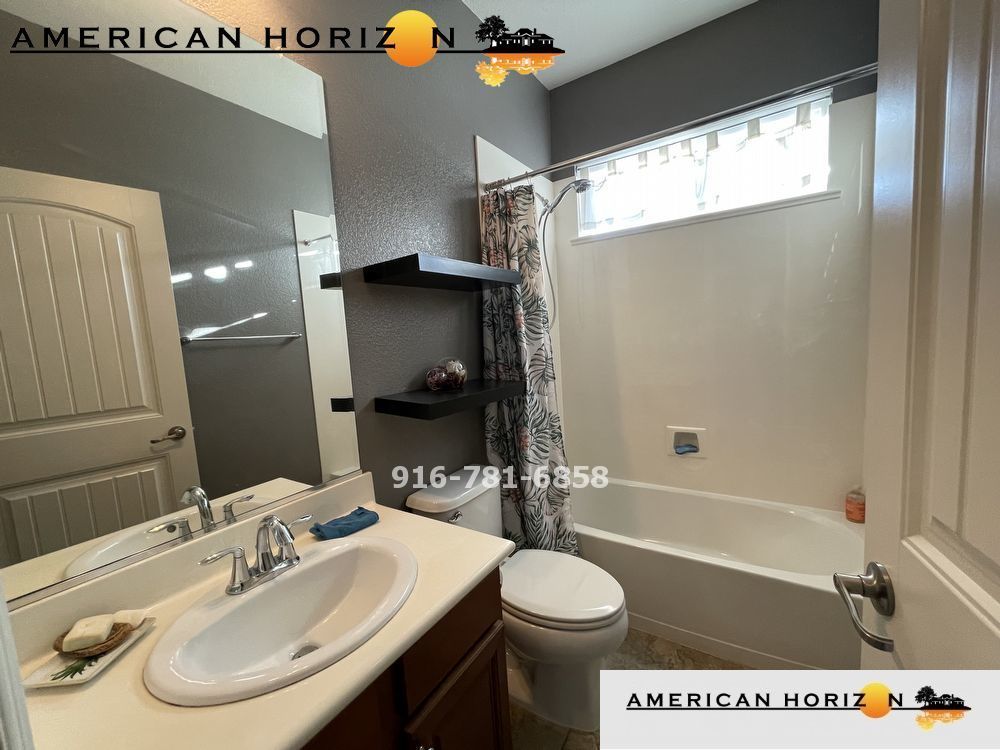 4 bed 3 bath with POOL and Solar in West Roseville property image