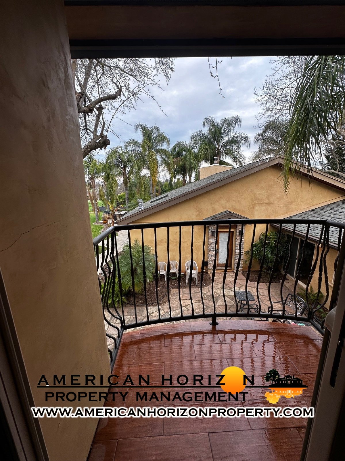 Studio unit on private street property image