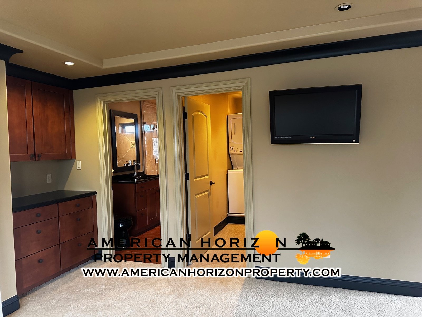 Studio unit on private street property image