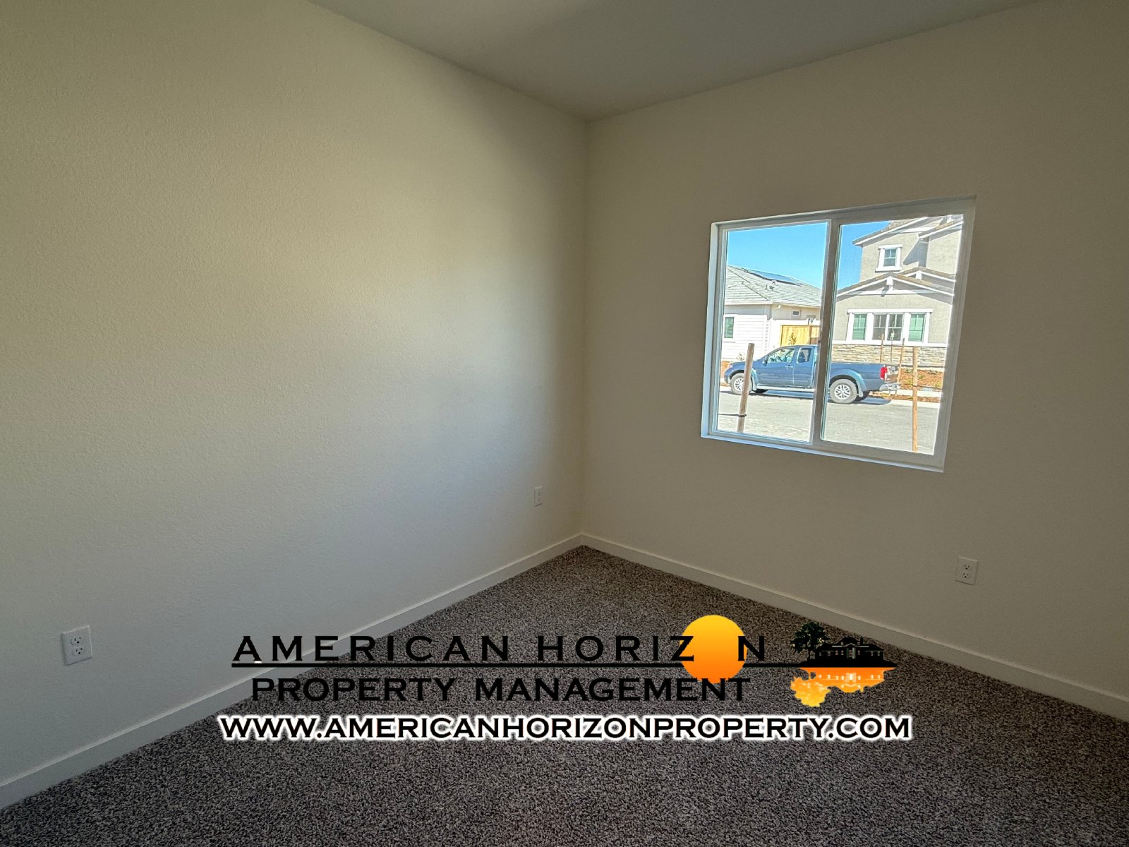 NEW 5 Bed 3 Bath House in Roseville With SOLAR property image