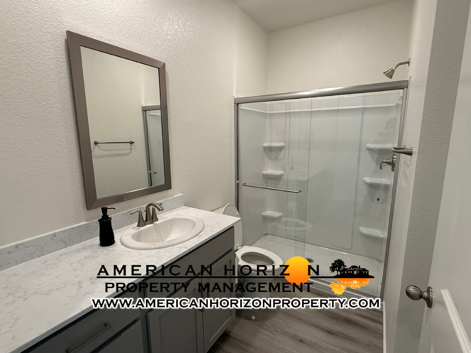 NEW 5 Bed 3 Bath House in Roseville With SOLAR property image