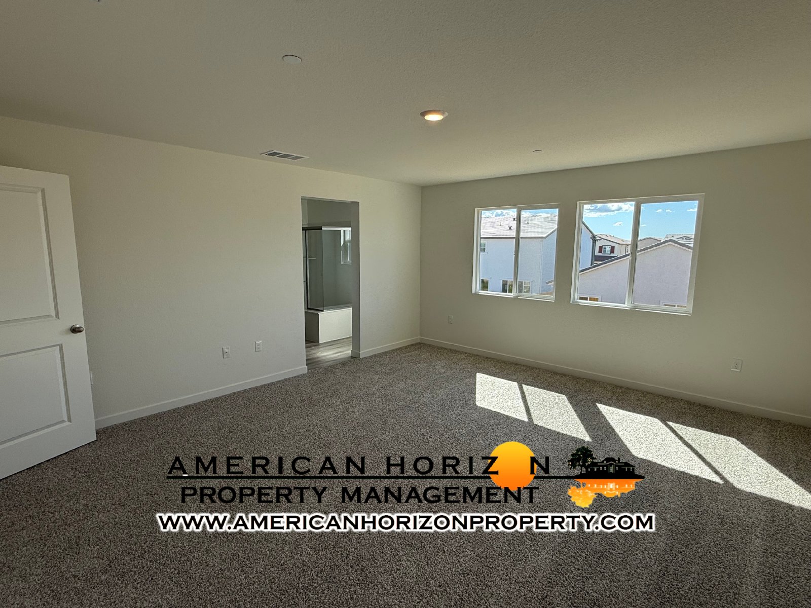 NEW 5 Bed 3 Bath House in Roseville With SOLAR property image