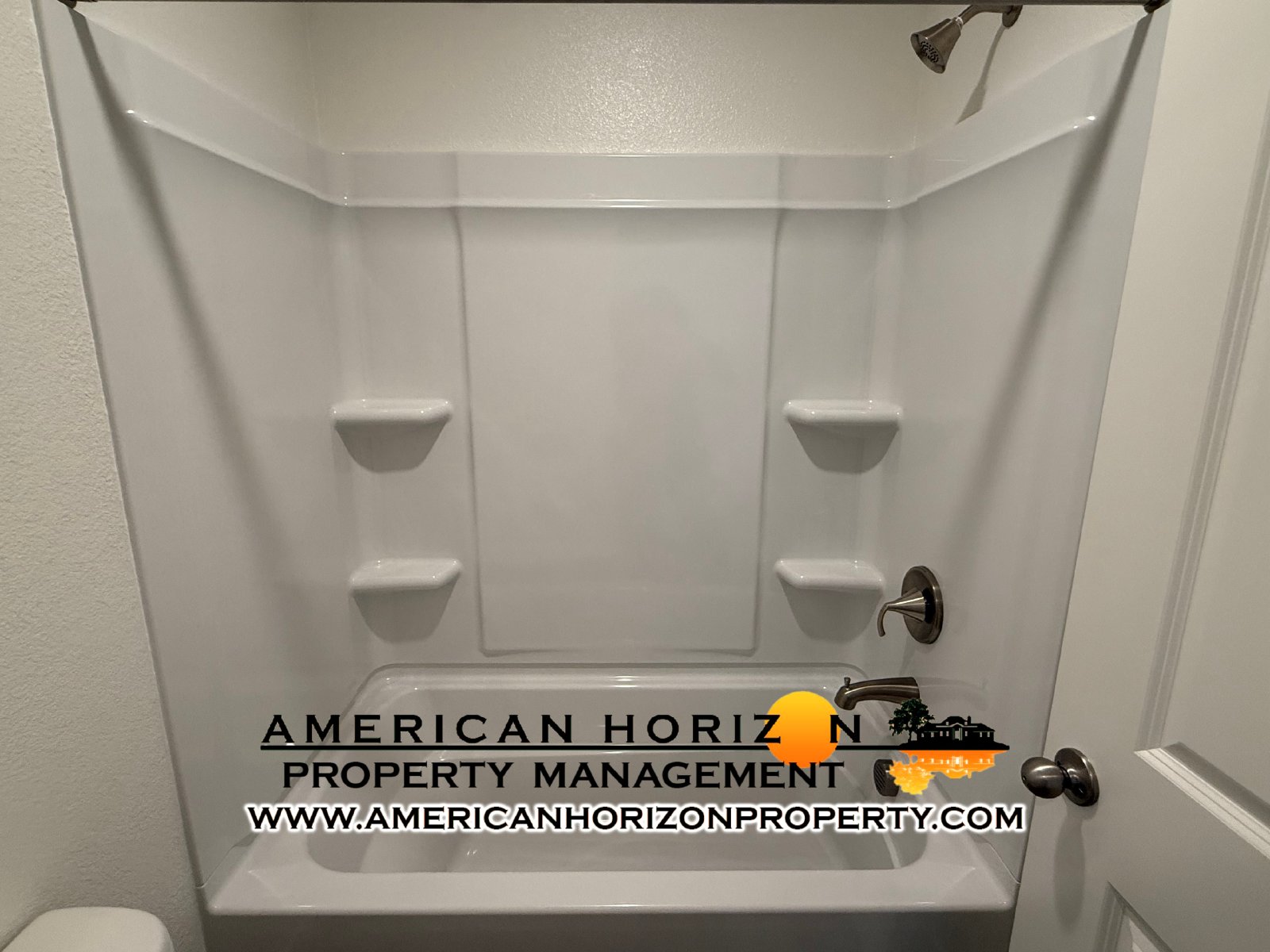 NEW 5 Bed 3 Bath House in Roseville With SOLAR property image