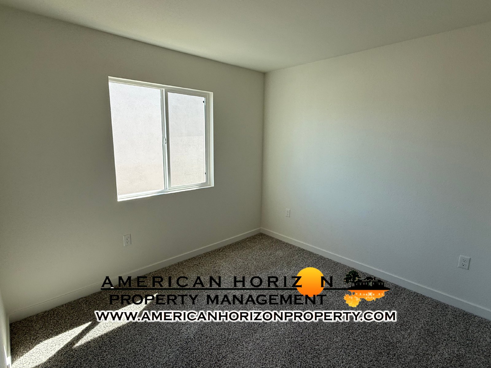 NEW 5 Bed 3 Bath House in Roseville With SOLAR property image