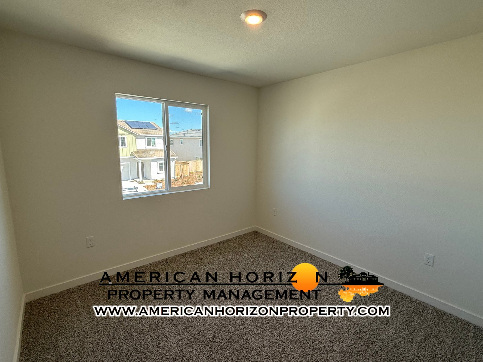 NEW 5 Bed 3 Bath House in Roseville With SOLAR property image