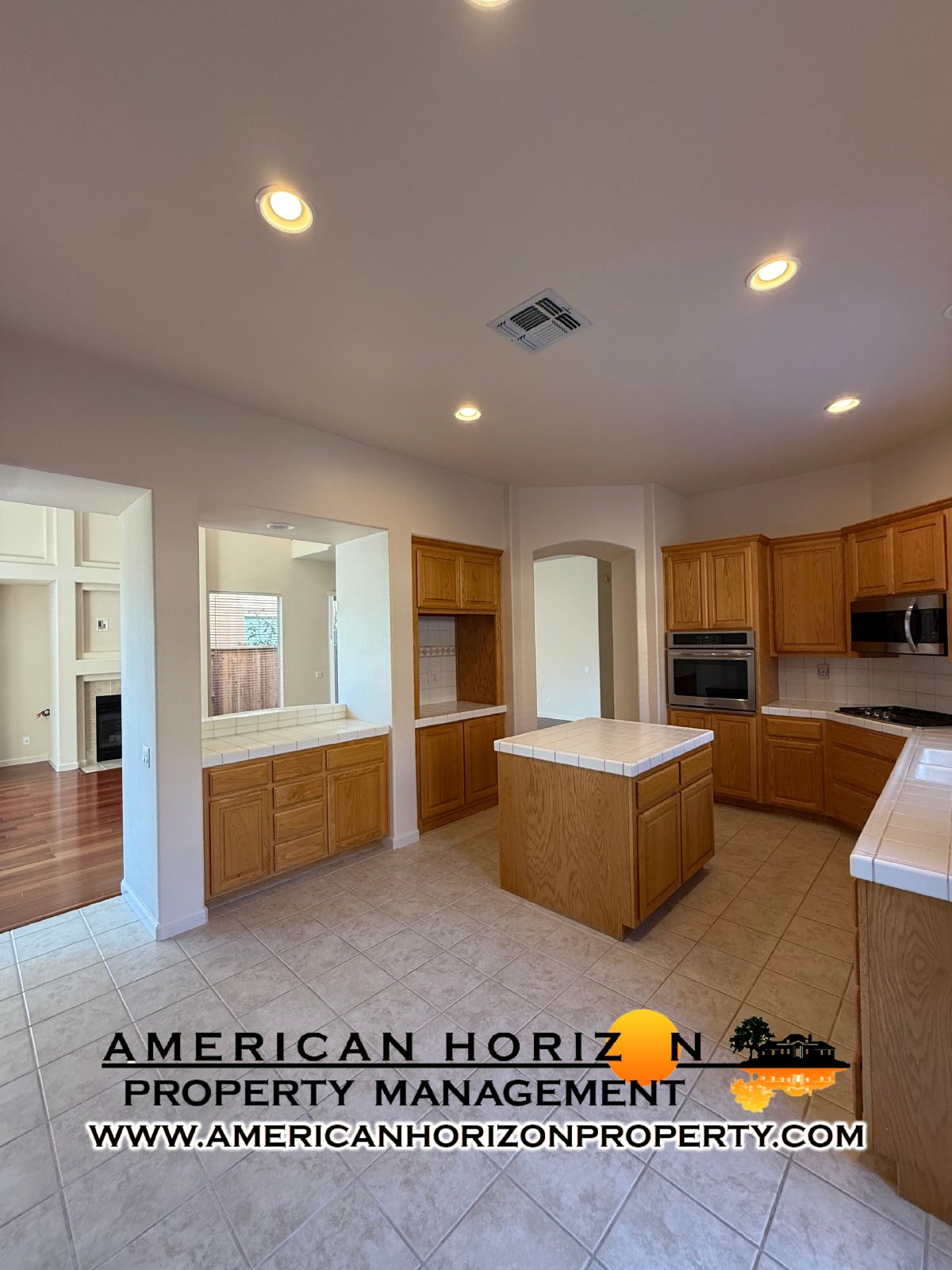 LEASED Serrano 3-4 Bedroom with POOL property image