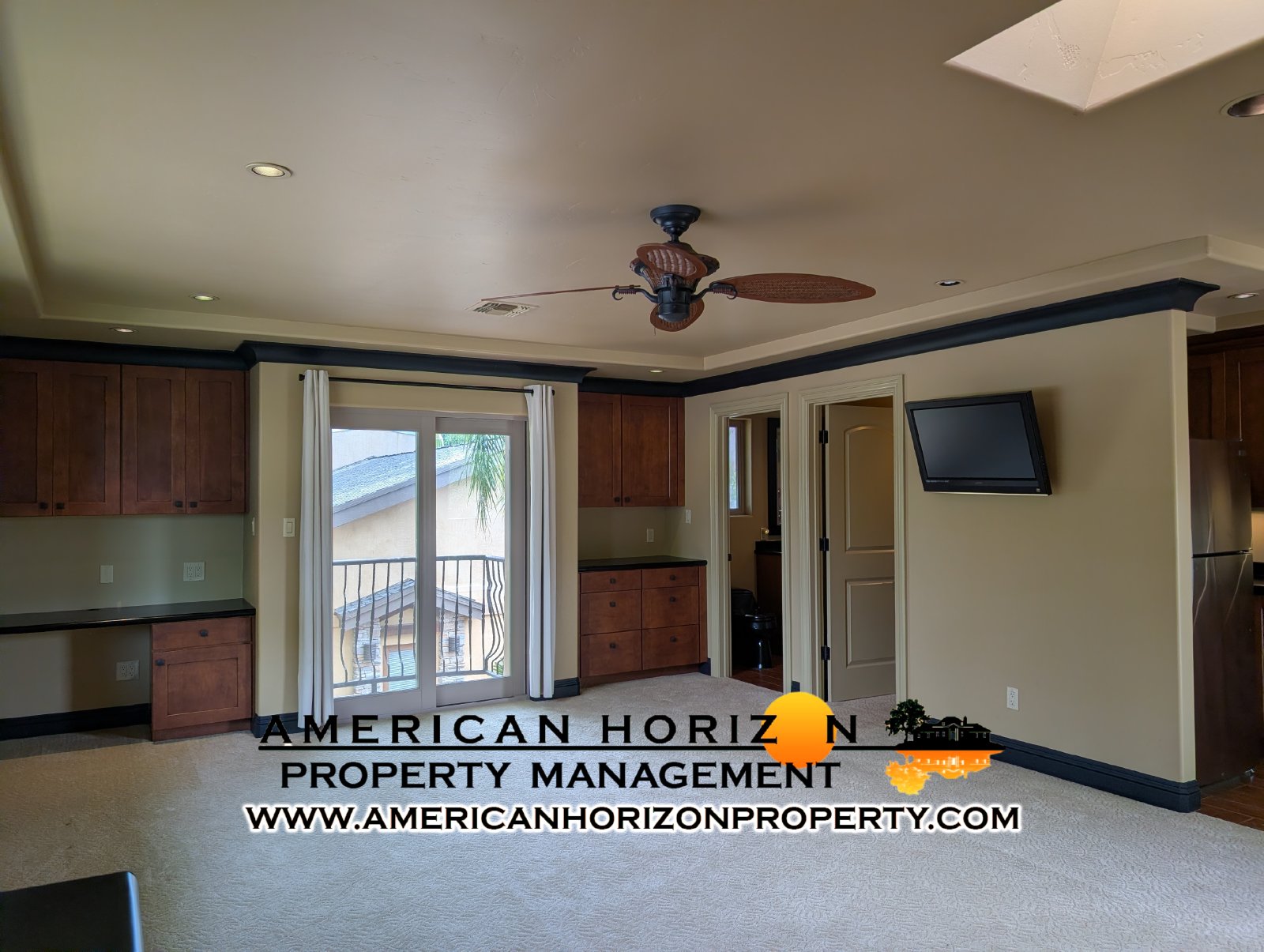 Studio unit on private street property image