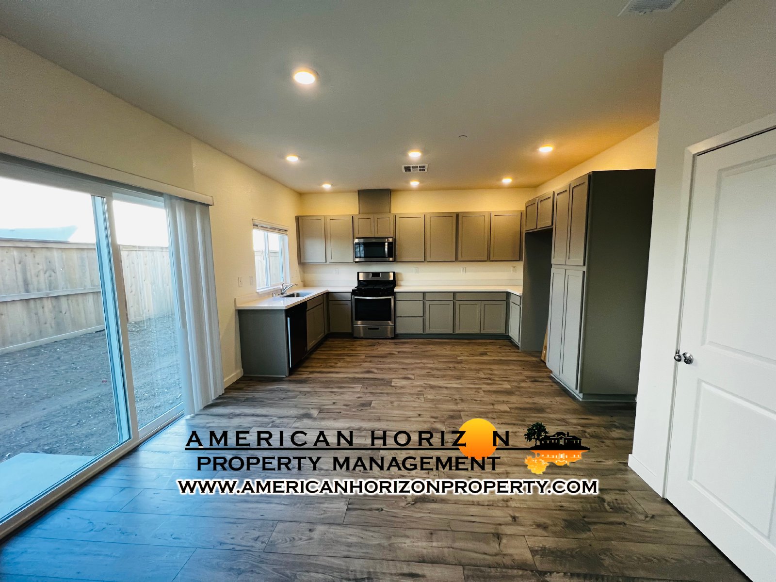 New built 2023 Lincoln 3 bed 2.5 bath w solar property image