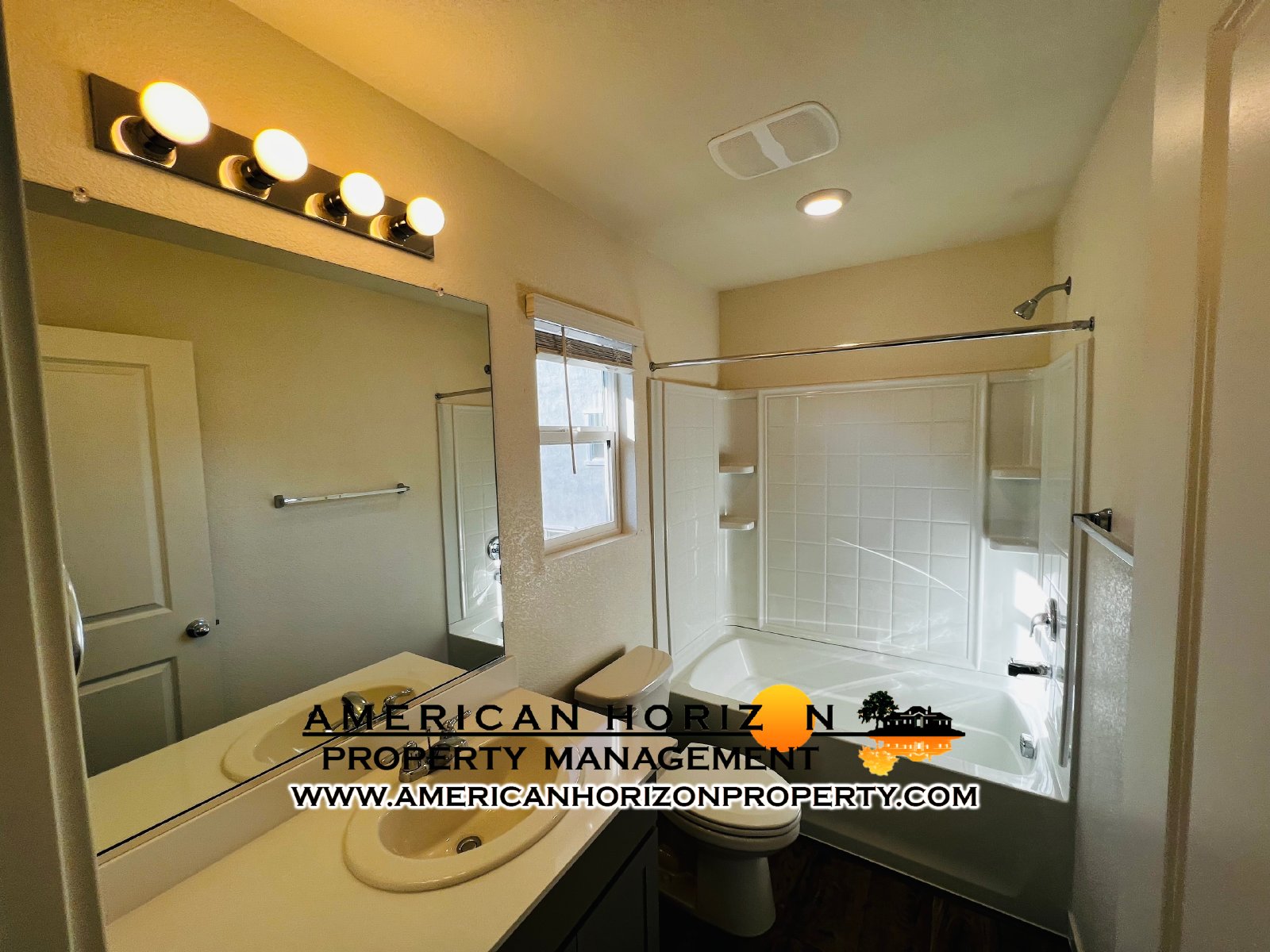 New built 2023 Lincoln 3 bed 2.5 bath w solar property image