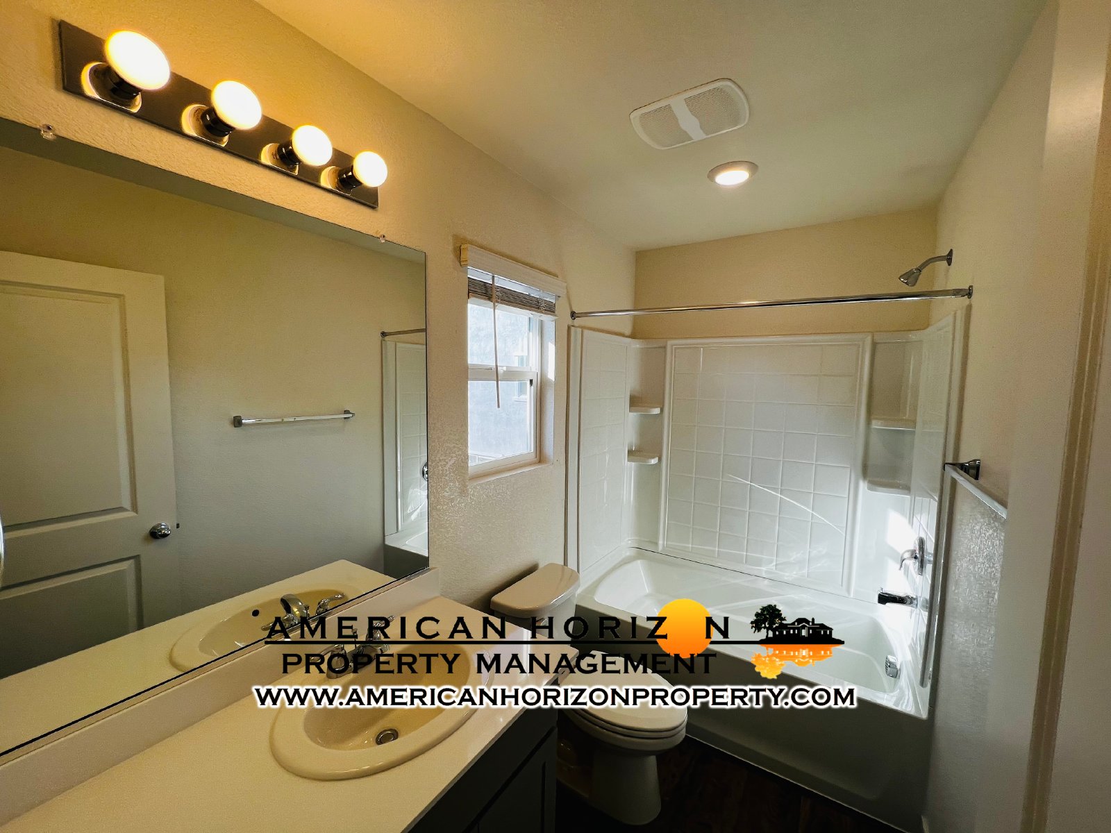 New built 2023 Lincoln 3 bed 2.5 bath w solar property image