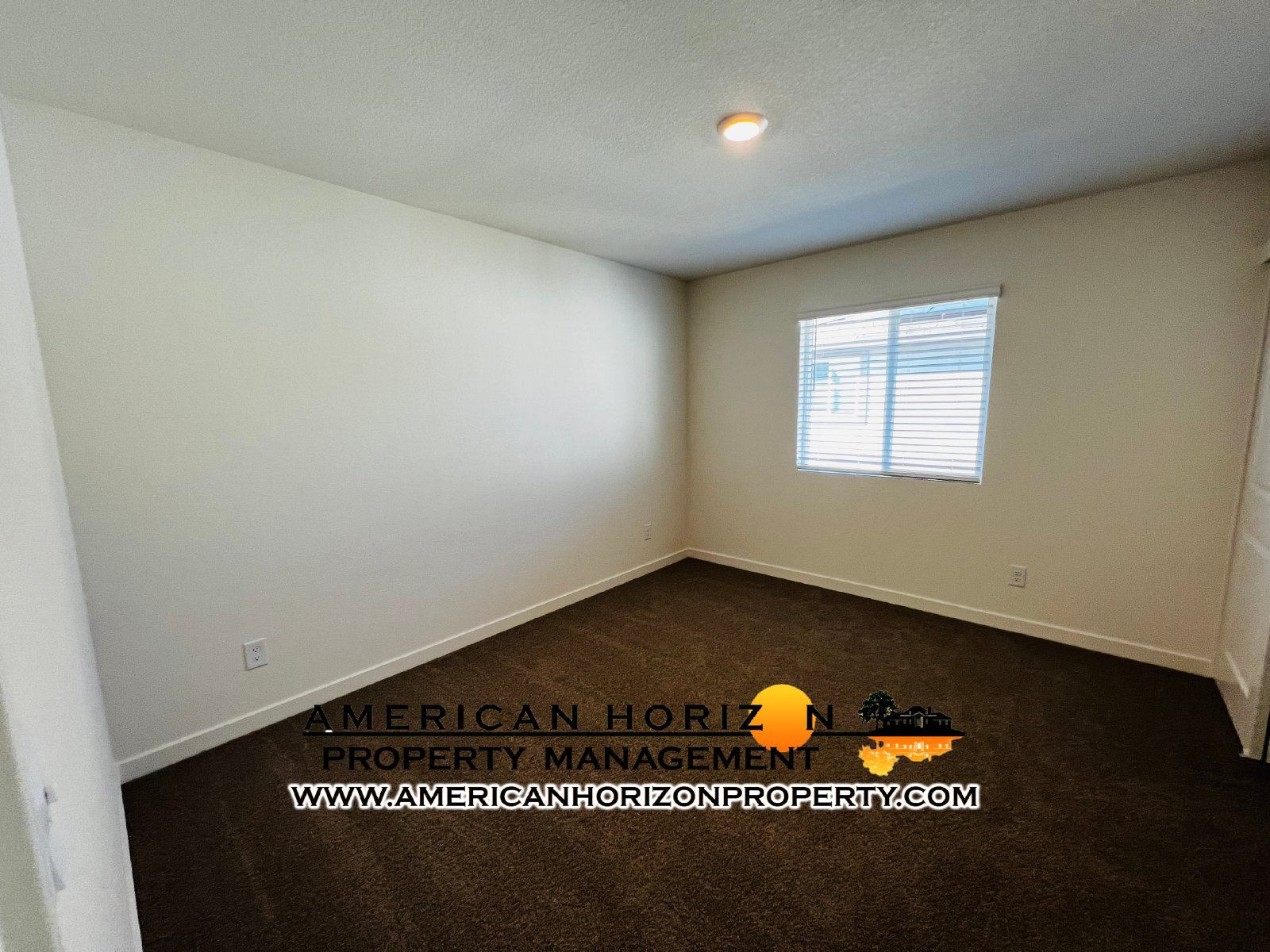 New built 2023 Lincoln 3 bed 2.5 bath w solar property image