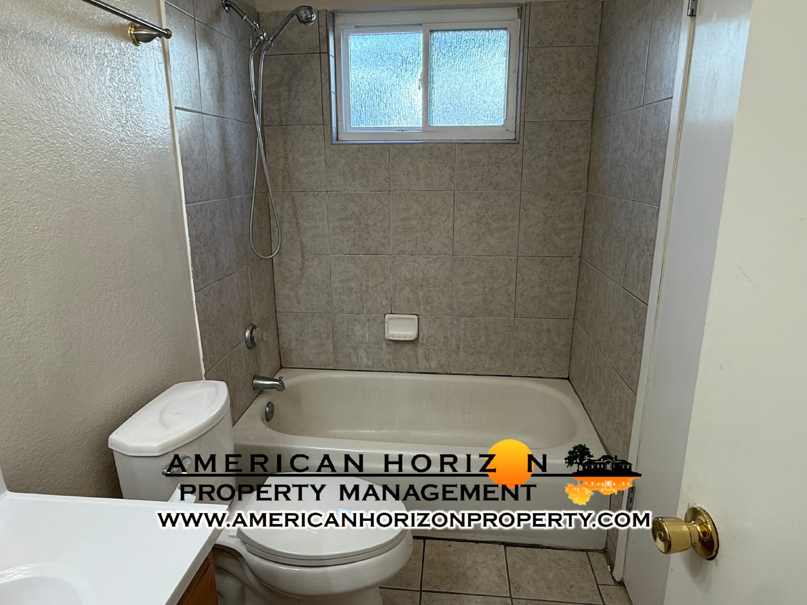 3 Bed 2 Bath Home with HUGE Backyard property image
