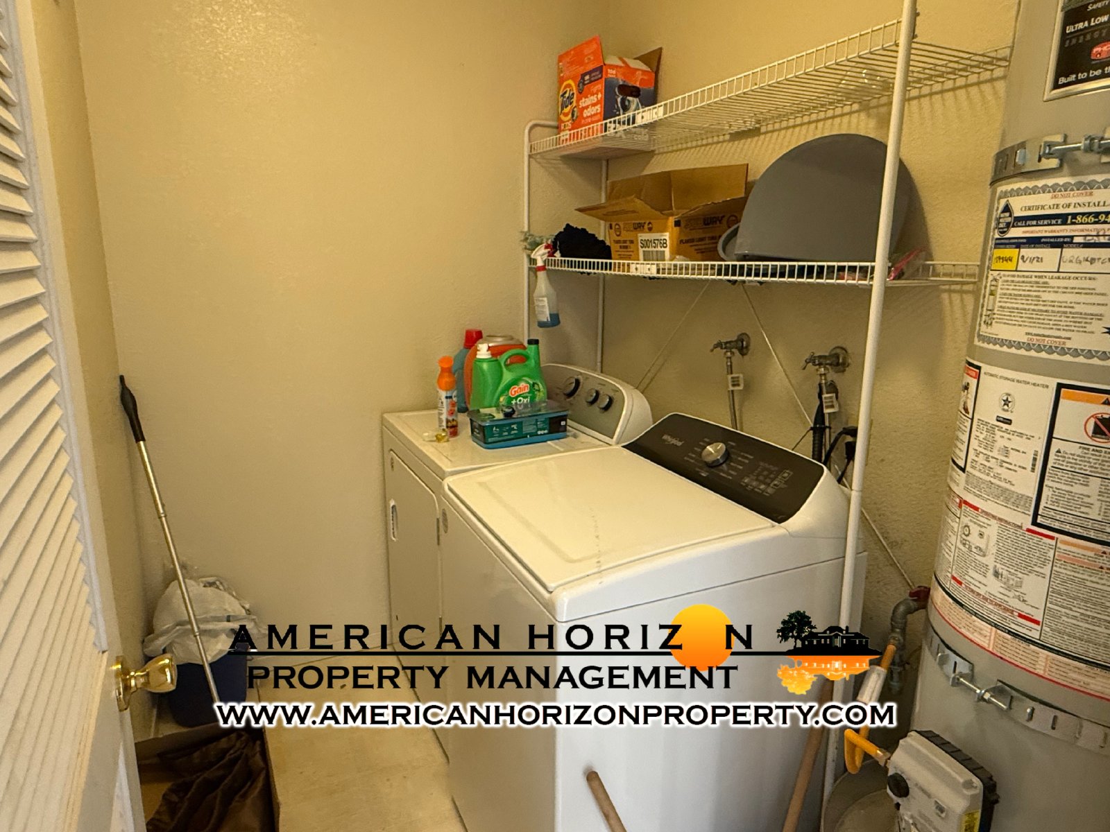 3 Bed 2 Bath Home with HUGE Backyard property image