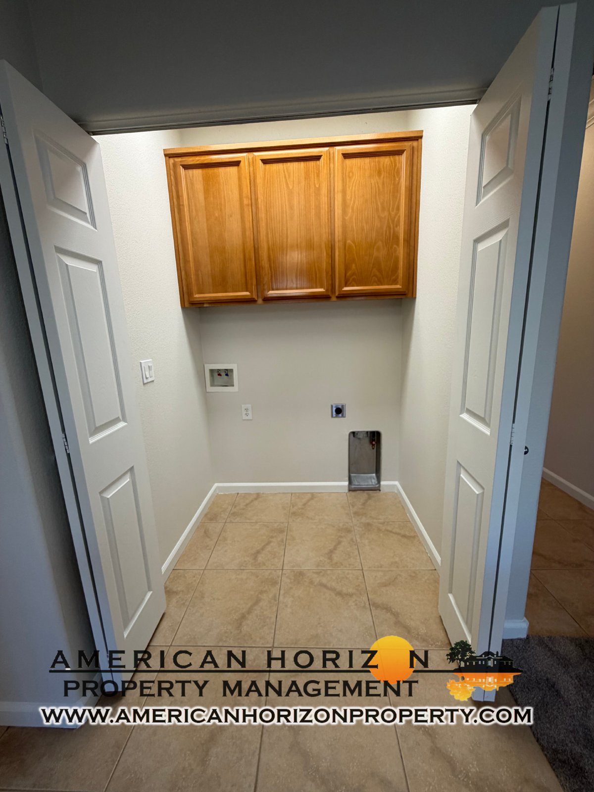 Gated 3 Bed 2 Bath in West Roseville property image