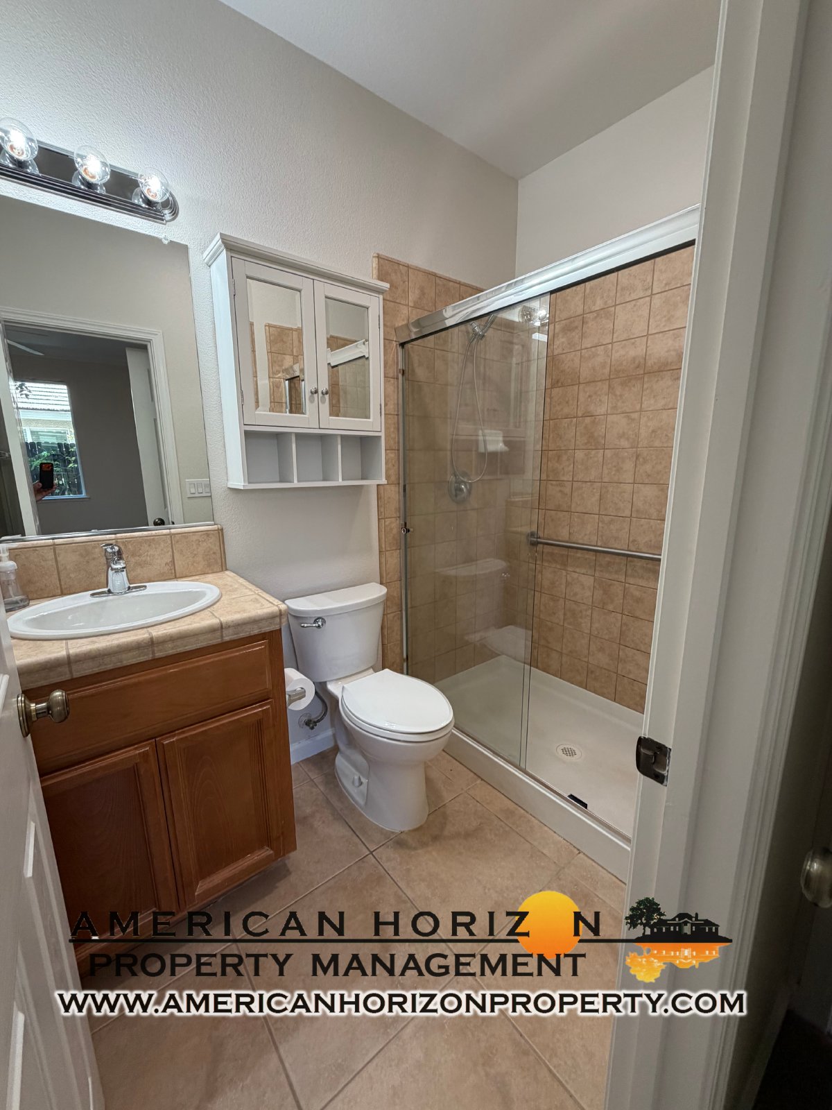 Gated 3 Bed 2 Bath in West Roseville property image