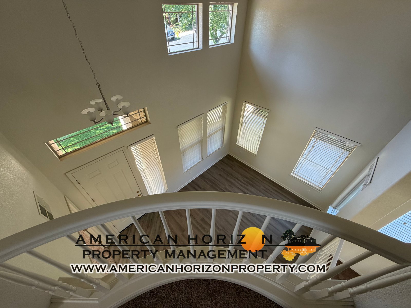 Gated Serrano 4 bed 3 bath property image