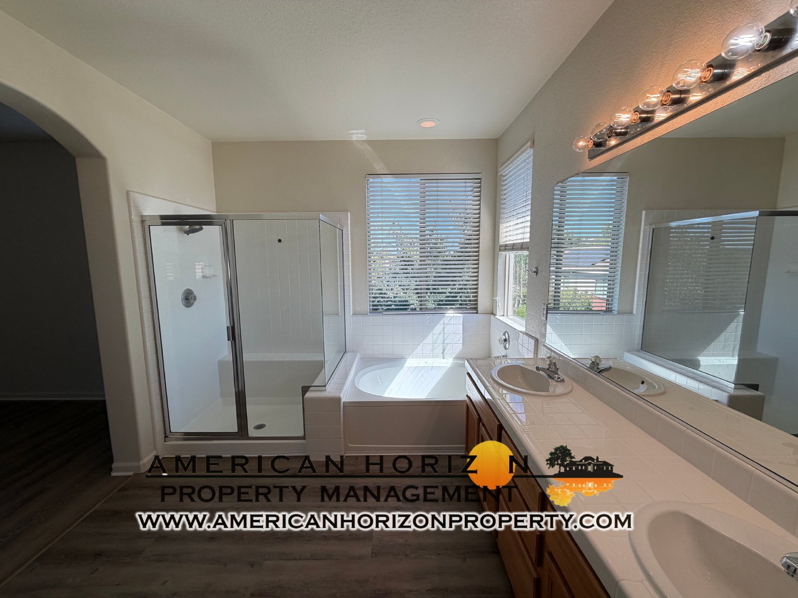 Gated Serrano 4 bed 3 bath property image