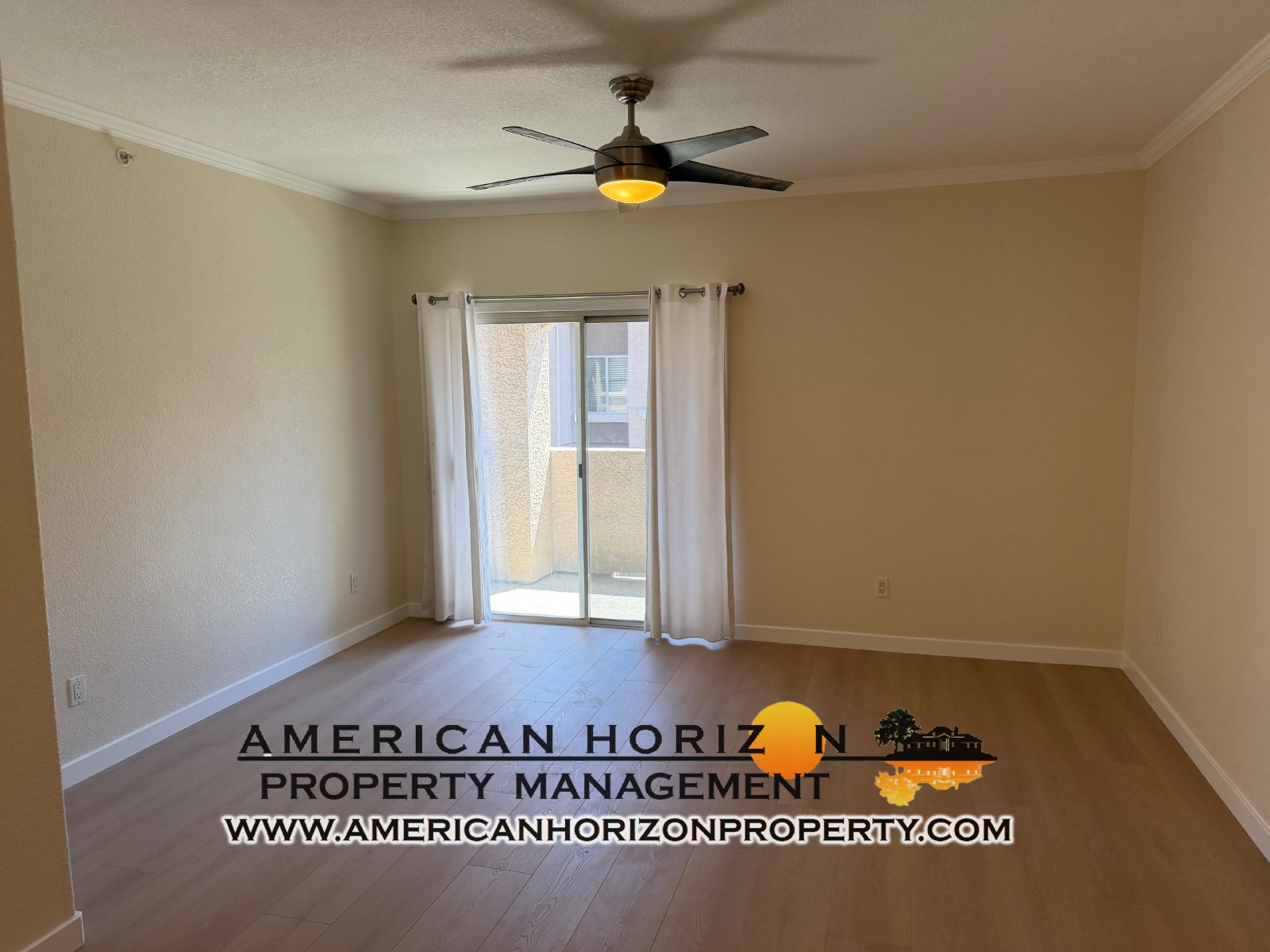 *LEASED* The Villas 1 bedroom 1 bathroom with garage property image