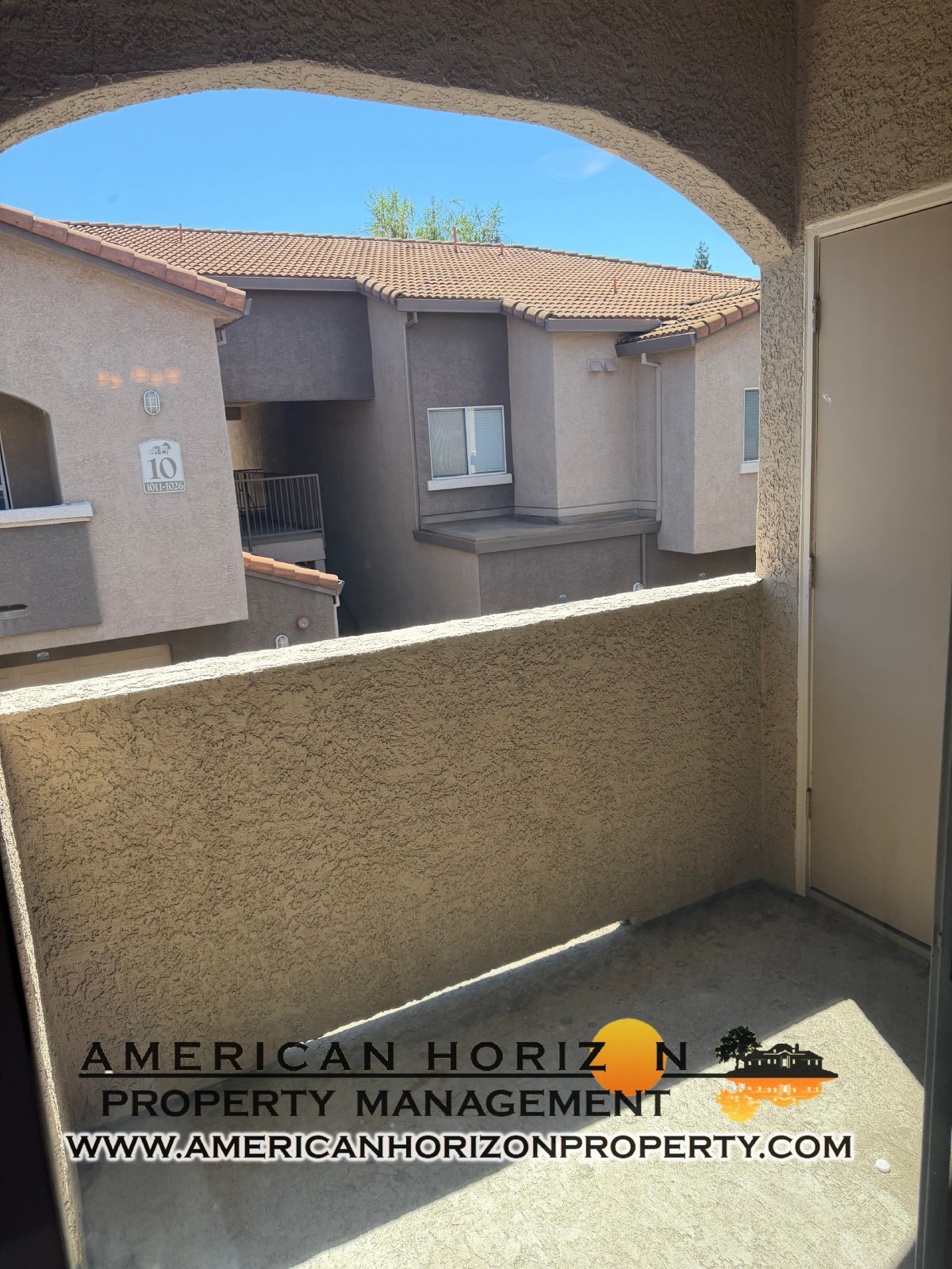 *LEASED* The Villas 1 bedroom 1 bathroom with garage property image