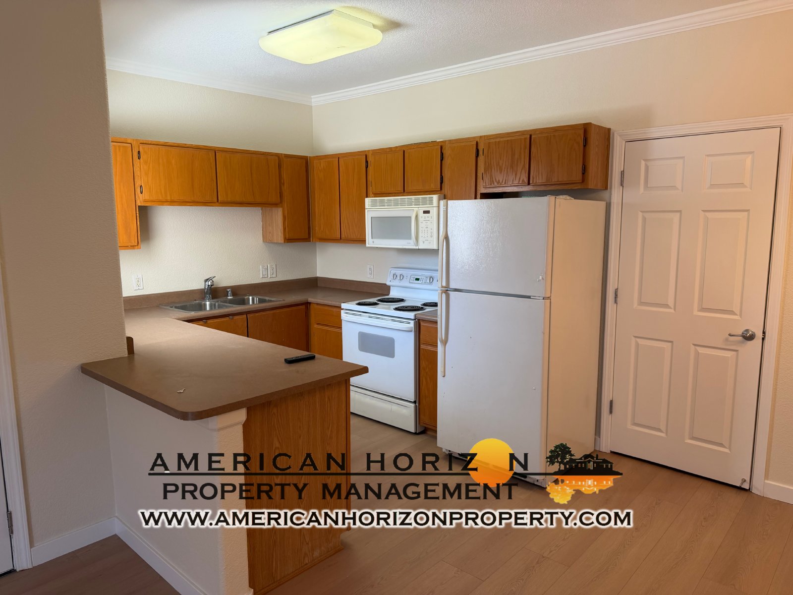 *LEASED* The Villas 1 bedroom 1 bathroom with garage property image