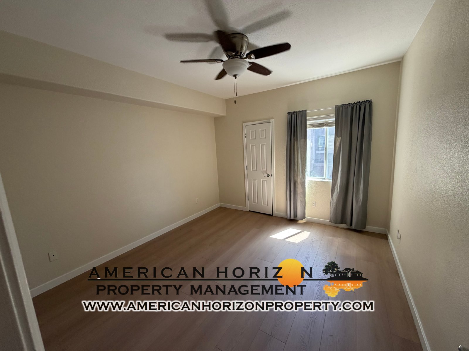*LEASED* The Villas 1 bedroom 1 bathroom with garage property image