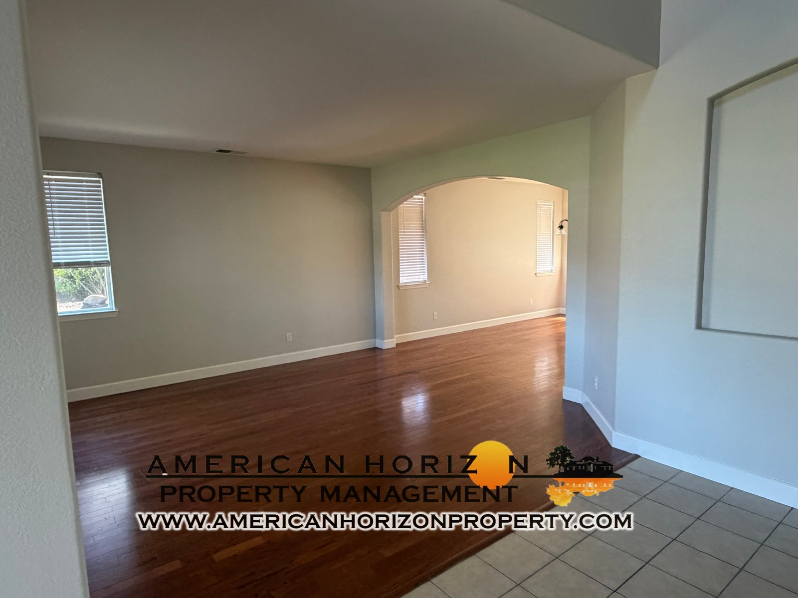 5 Bedroom in Highland Park Roseville property image