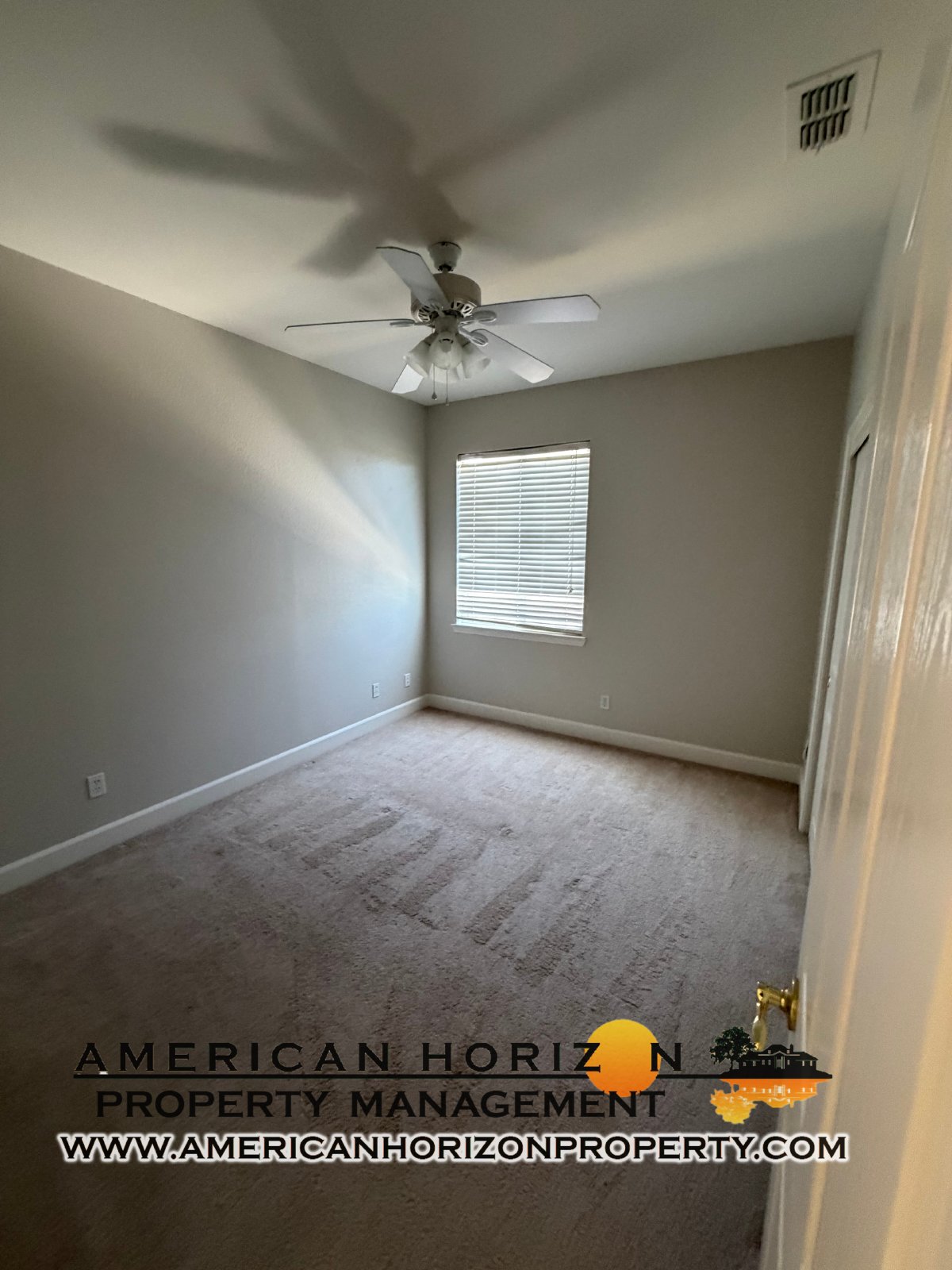 5 Bedroom in Highland Park Roseville property image