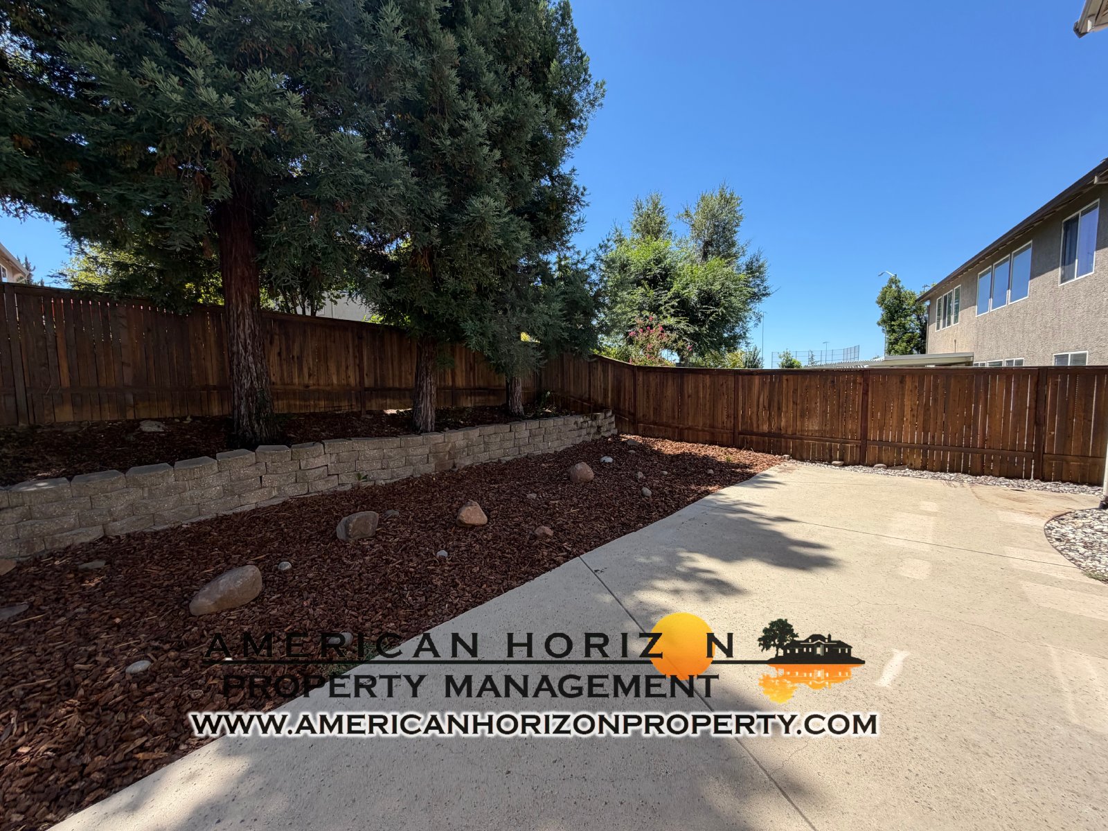 5 Bedroom in Highland Park Roseville property image