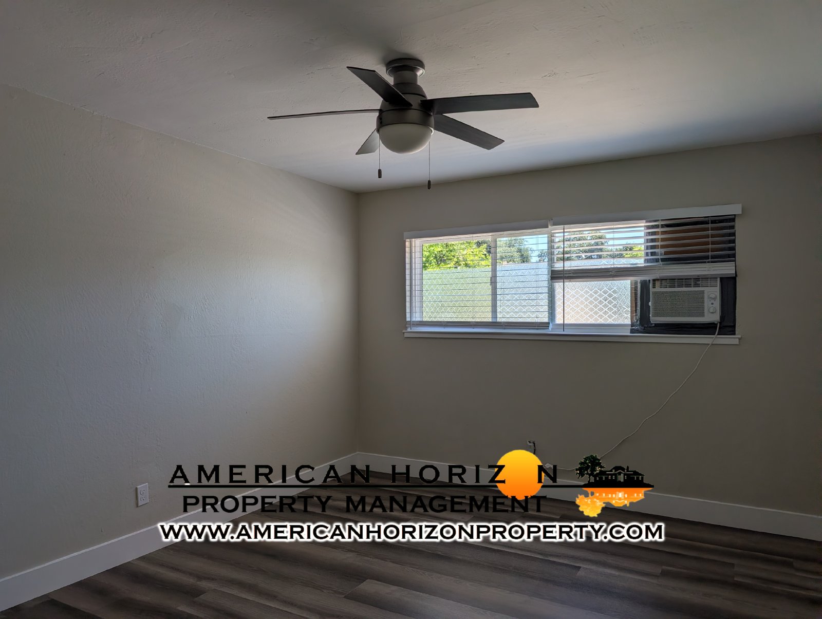 Downstairs 2 Bedroom Apartment in Roseville property image