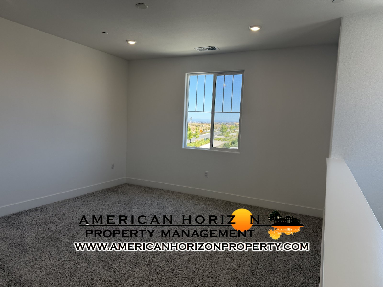 4 Bedroom West Roseville on Corner Lot property image