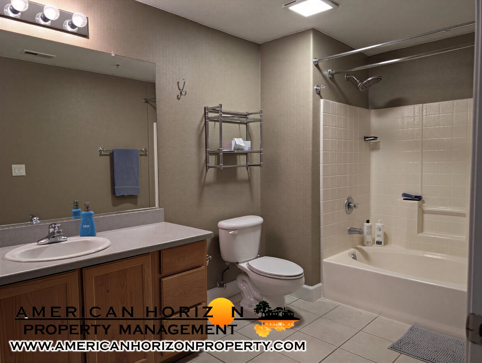 2 Bedroom Condo in Gated Community property image