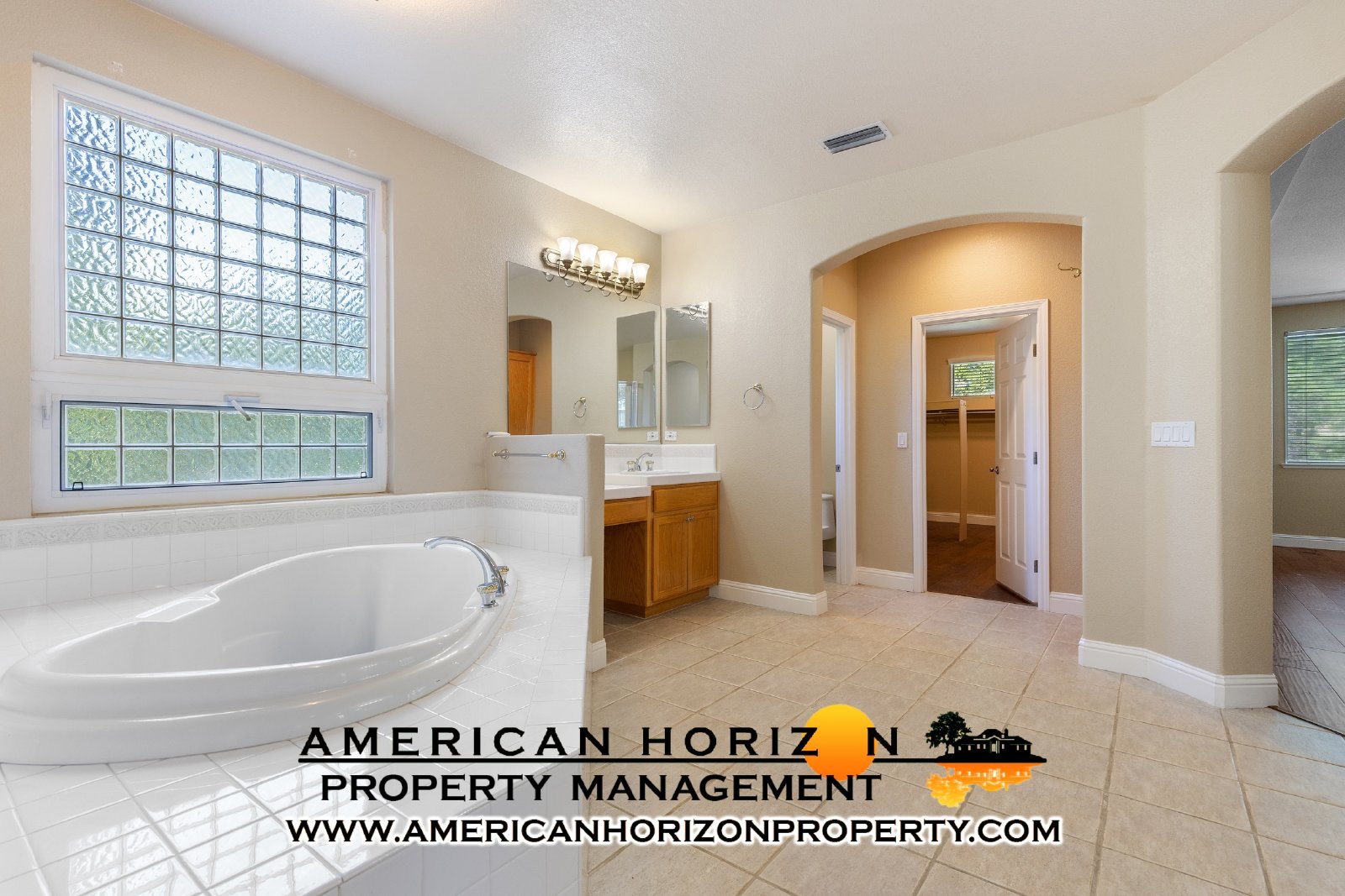 Large Roseville Home 4Bedroom property image