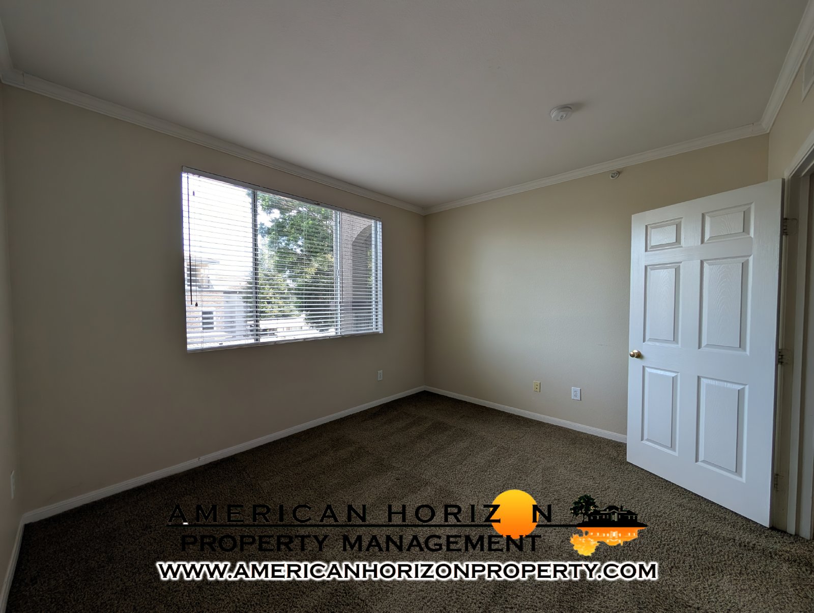 2nd Floor Condo at the Villages of the Galleria property image